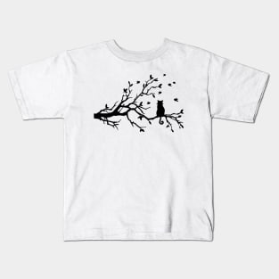 Cat sitting on tree Kids T-Shirt